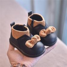 學步鞋軟底秋冬季加絨女寶寶皮鞋公主短靴防滑1-2歲3小童短筒潮流