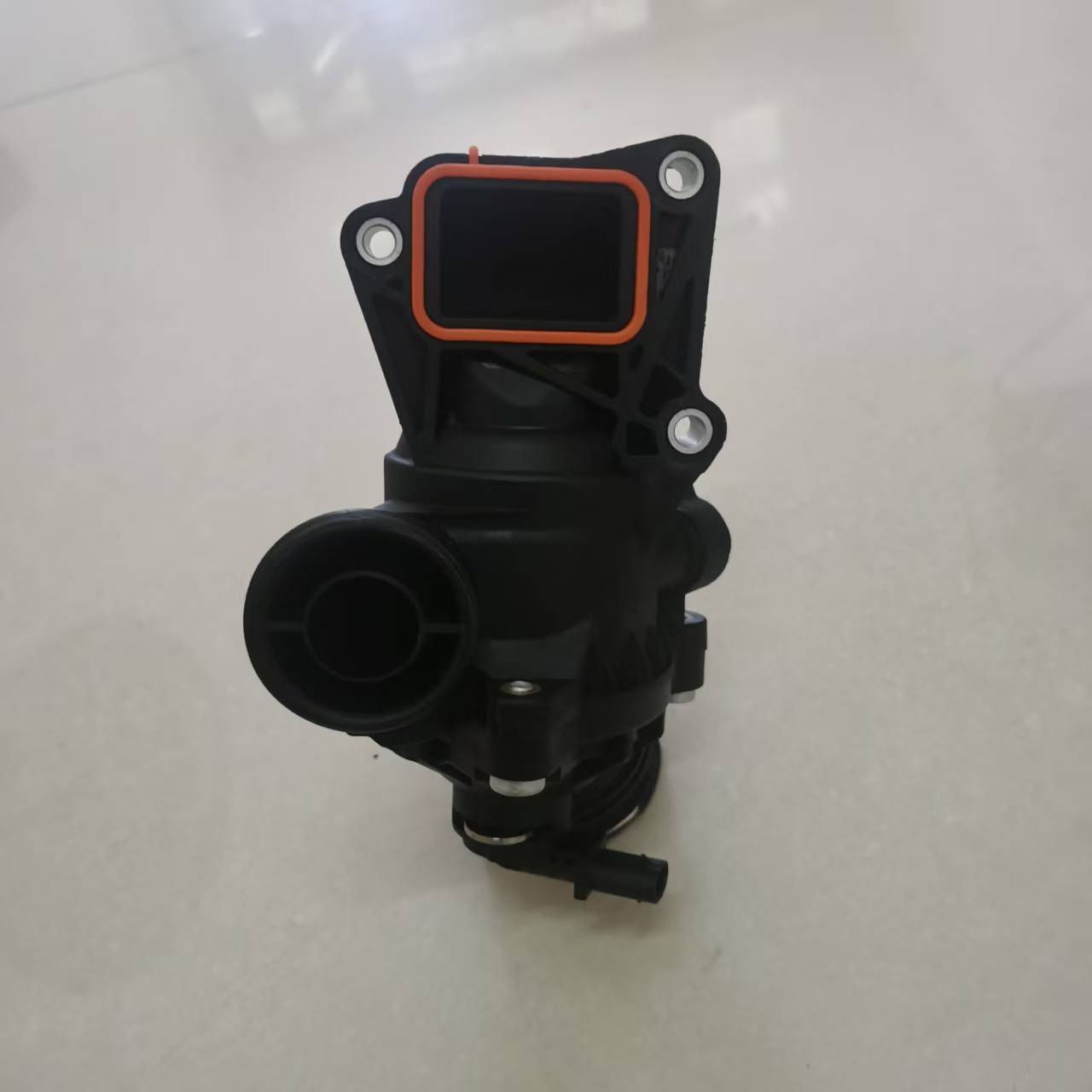 2762000315 Suitable for Mercedes-Benz Gl450 Ml400 Gle400 R400 S35 Thermostat Plug Hole
