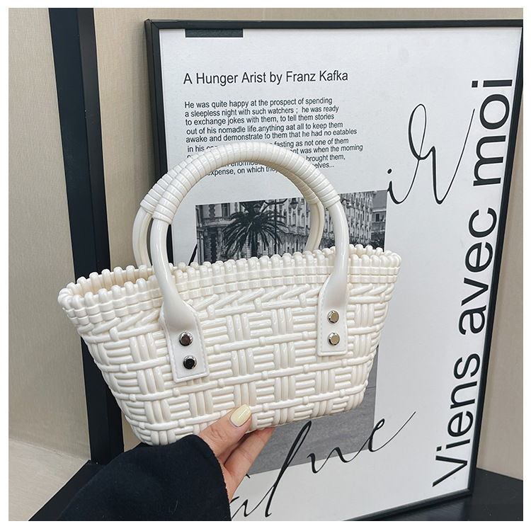 2025 New trendy and versatile crossbody mini vegetable basket jelly bag, fashionable hand-held woven bag, mini tote women's bag undefined