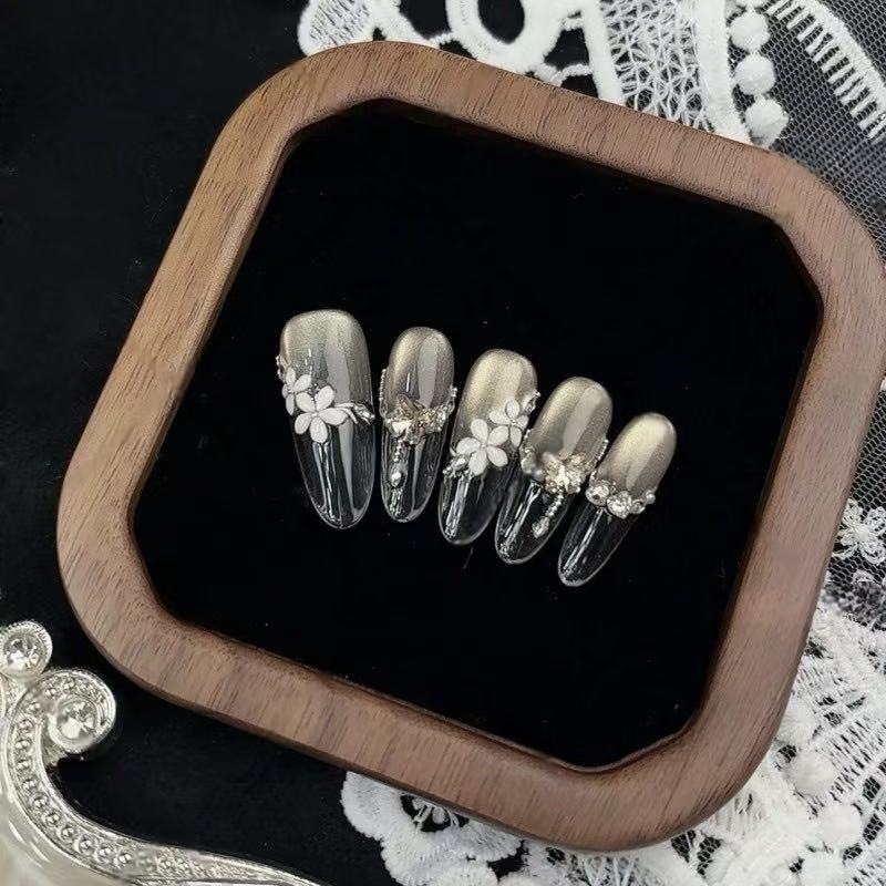 [Ru Meng Ling] 2025 nueva flor limitada, temperamento limitado de alta gama, uñas de uñas de ojo de gato, uñas blancas