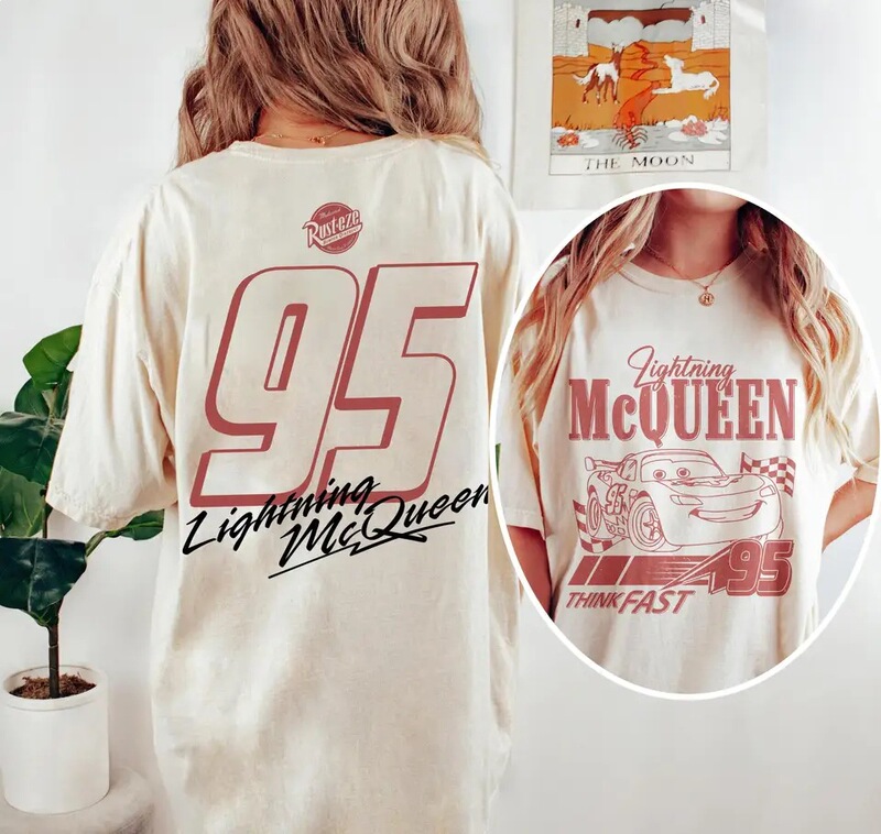 Vintage Lightning Mcqueen Double-Sided Shirt Lightning Mcqueen 95 Shirt Piston Cup Shirt Car T-Shirt Retro Car Vintage Lightning Mcqueen Double-Sided Shirt Lightning Mcqueen 95 Shirt Piston Cup Shirt Car T-Shirt Retro Car