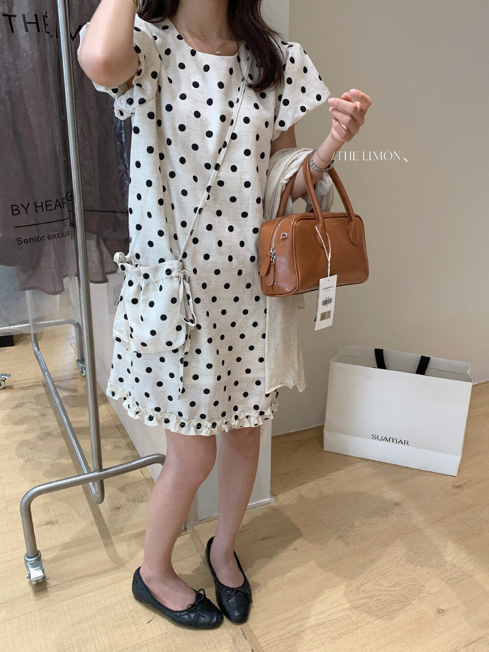Đầm maxi nữ chất liệu tencel linen chấm bi tay bồng cổ điển — Gai mè chi tiết 37