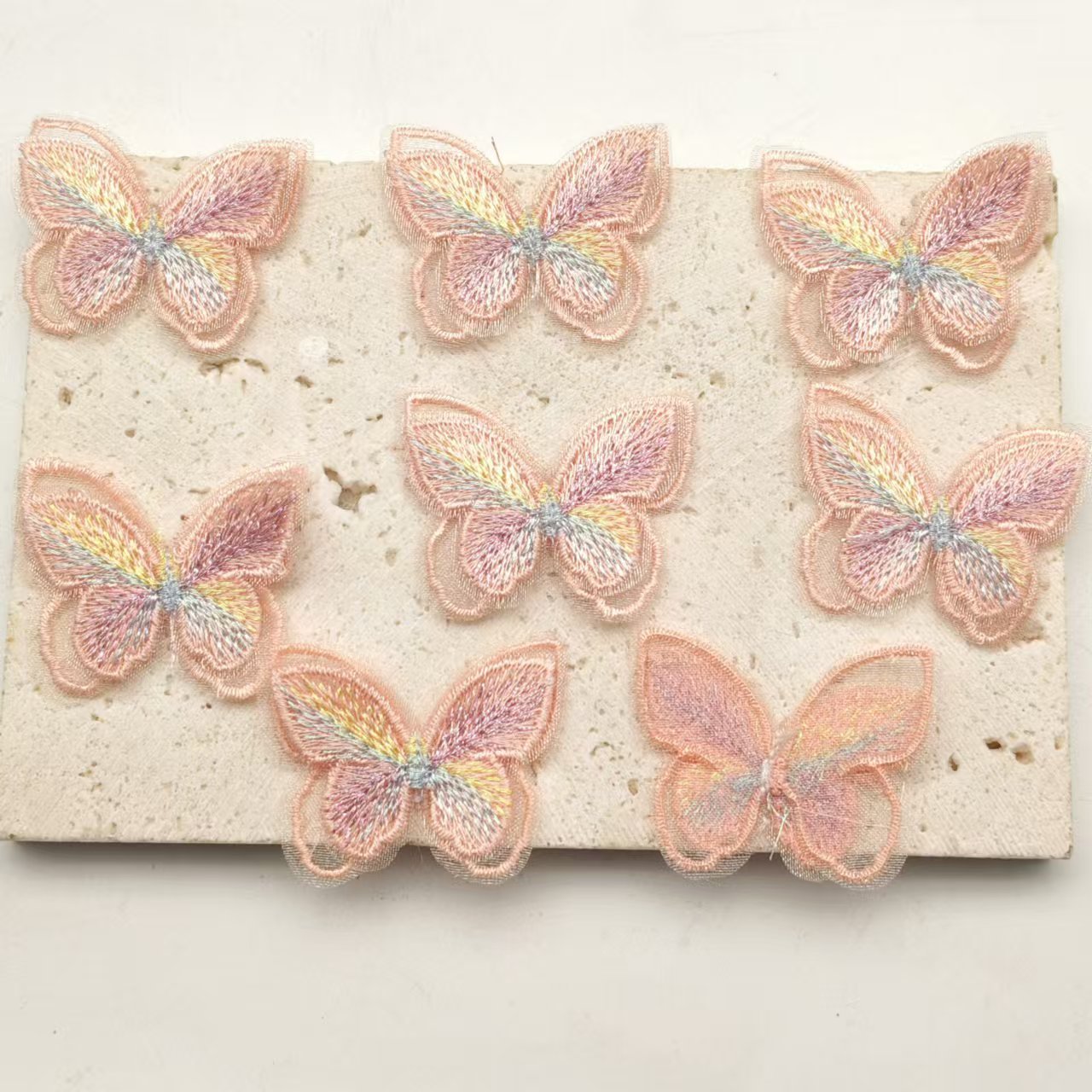 Ropa de tela de red de encaje bordado doble capa de tela de mariposa bordada pegatinas de color tocado accesorios pegatinas de tela