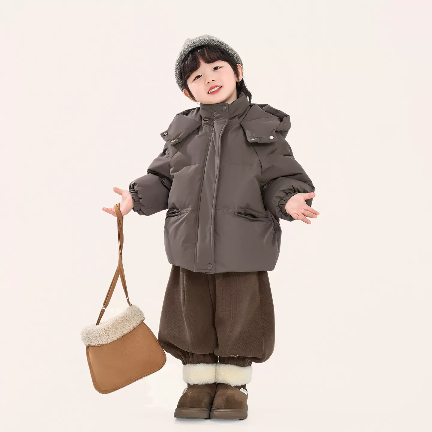 畅果服饰男童羽绒服冬装新款儿童韩版连帽90白鸭绒外套中小童上衣