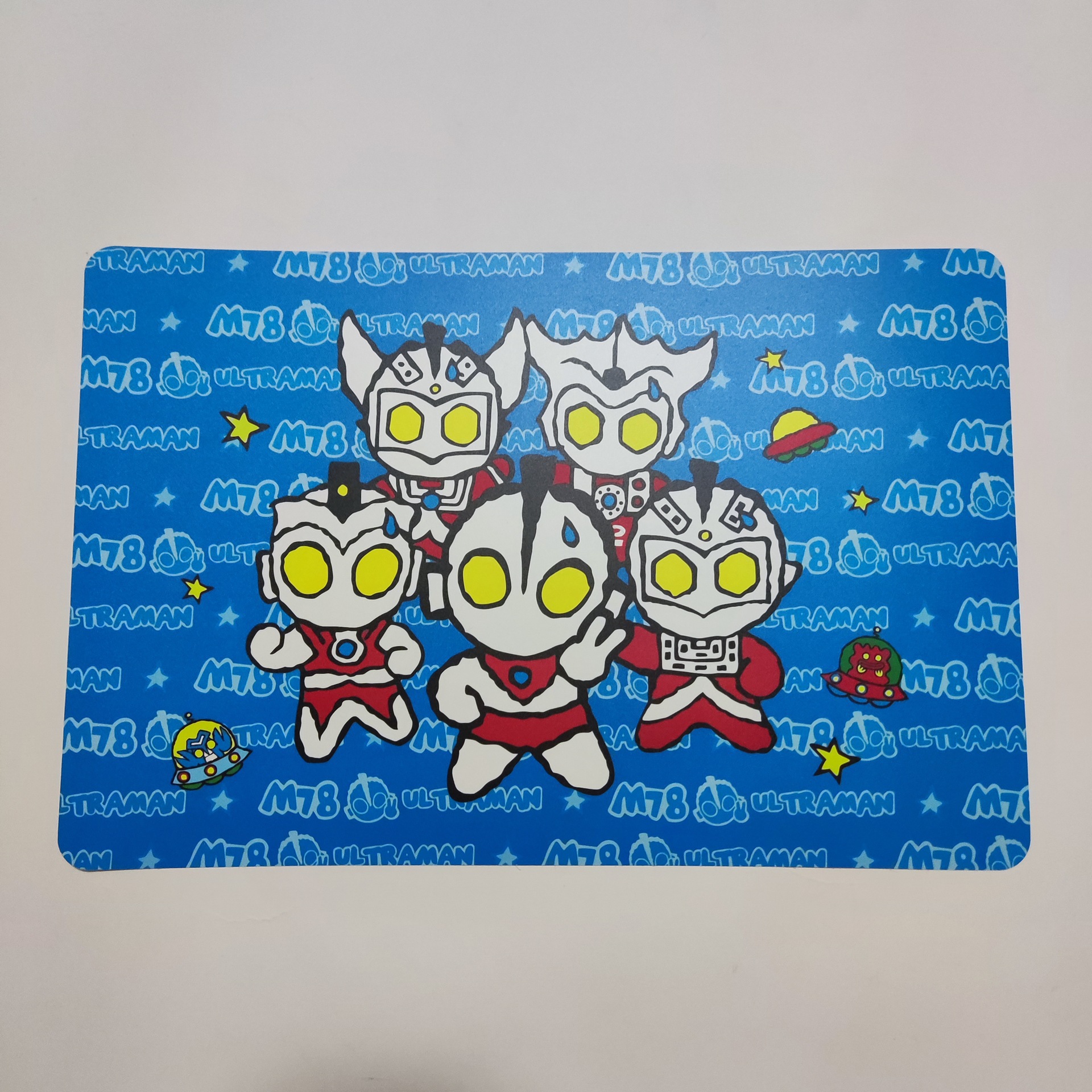 울트라맨 테이블 매트