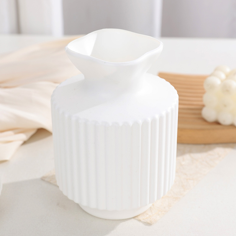 人気のパイナップル柄プラスチック装飾水波模様花瓶、落下防止麻紐付き折り紙花瓶、リビングルーム用軽奢装飾品