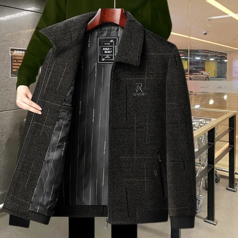 新しい春と秋の薄い中年の男性服のお父さんは中年の男性のボタンのジャケットを着ます。|undefined