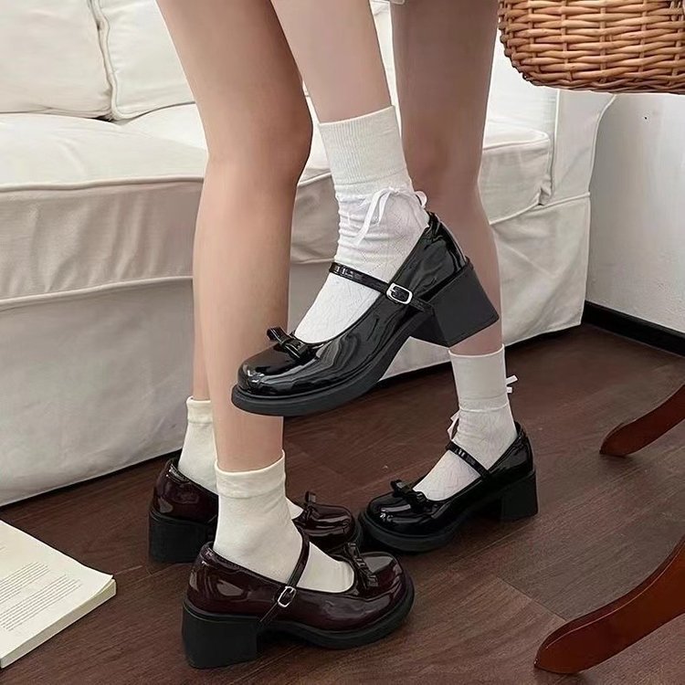 Zapatos de cabeza redonda de estilo japonés JK College con falda de otoño nuevos zapatos de cuero de tacón alto para mujeres zapatos de mujer Mary Jane image 4