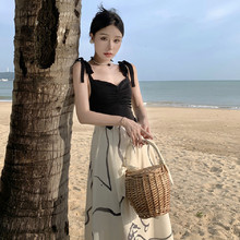新款2023夏季藝術風印花黑白撞色連衣裙拼接吊帶裙顯瘦長款裙