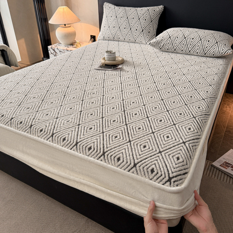 Soft Cotton Jacquard Milk Velvet Fitted Sheet Three-Piece Set, Bed Cover, Pillowcase, Mattress Protector, Fitted Sheet with Extra Fleece, Oversized Bed Cover