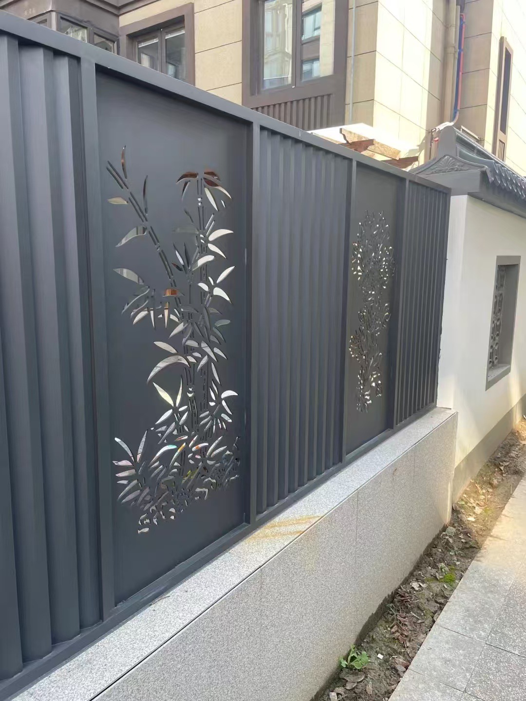 e0ec09a14c5c25be980acea325ead8