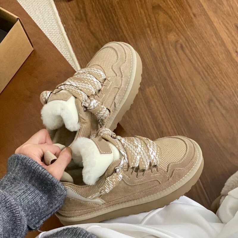 2025 Winter New Style Snow Boots with Integrated Leather and Fur, Lace-Up, Non-Slip, Warm, Sports and Leisure Cotton Shoes, Leather and Fur Snow Boots