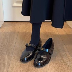 羊の皮の版 ~ 復古のツバキの花の太さと靴の女性のフランスの丸い頭の蝶結びのメアリーの珍の靴の通勤する小さい革靴