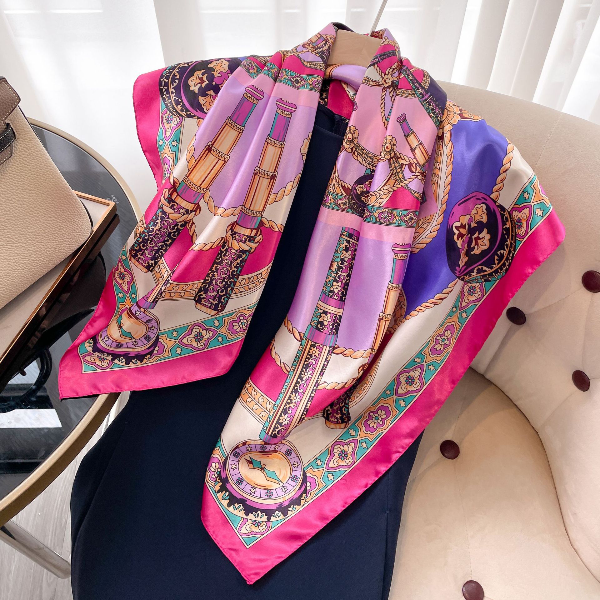 Écharpe de cetim estampada mulher grande xale verão proteção_voghion.com