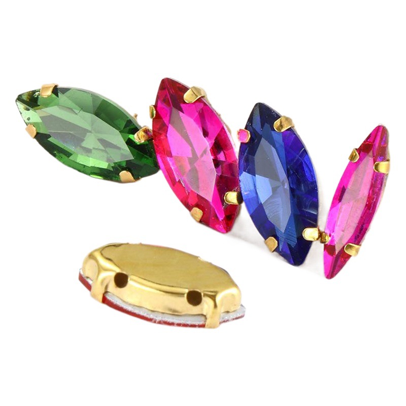 Fábrica al por mayor de oro de fondo caballo ojo garra diamante cuatro esquinas garra de cristal diamante costura a mano diamante bricolaje ropa zapatos bolsa Accesorios