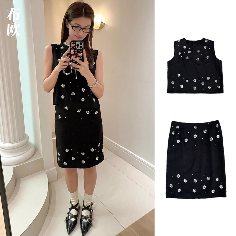 "Original diamond-encrusted fabric" designer brand 2025 new flower rhinestone sleeveless vest overskirt suit