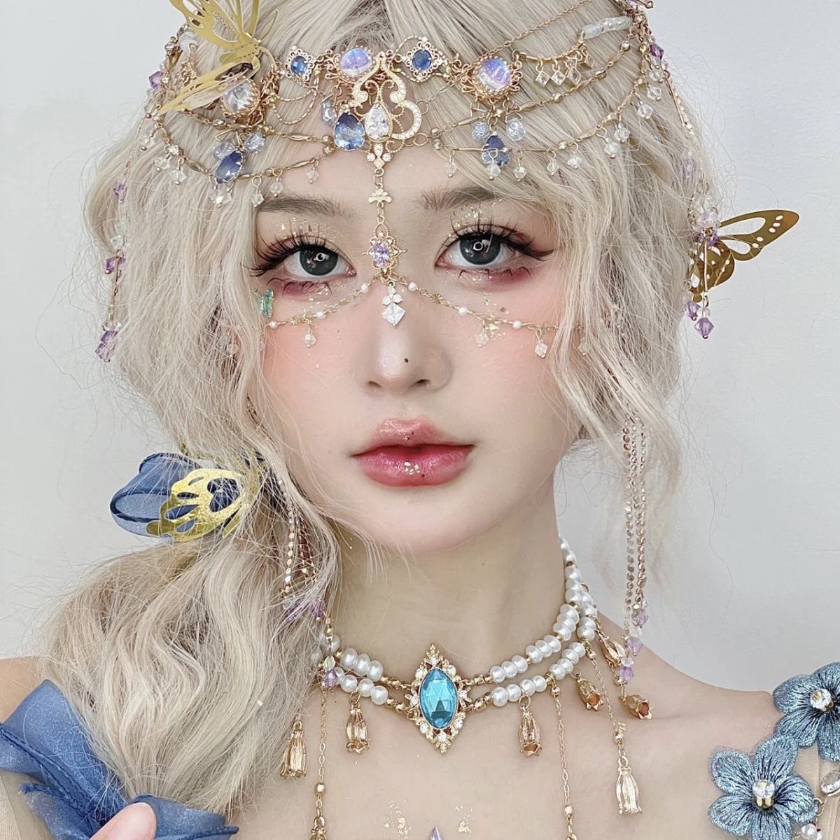 Exotic Style Western style dance princess headdress ancient style tassel water drop forehead decoration eyebrow pendant hair accessories Yunnan travel racket headdress