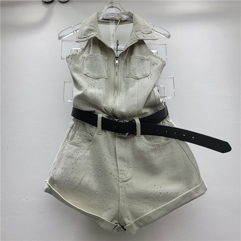 Pure Hot Girl Colgar Jeans Women2026 primavera y verano nuevo delgado versátil caliente diamante A pantalones cortos de piernas anchas