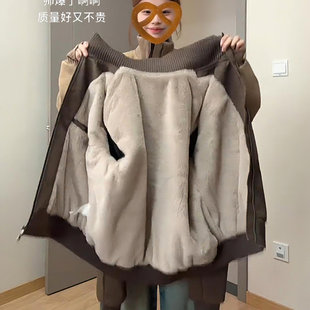 ������Ƥëһ�w�u���q������Ů������IƤ�A�˶̿�����޷�