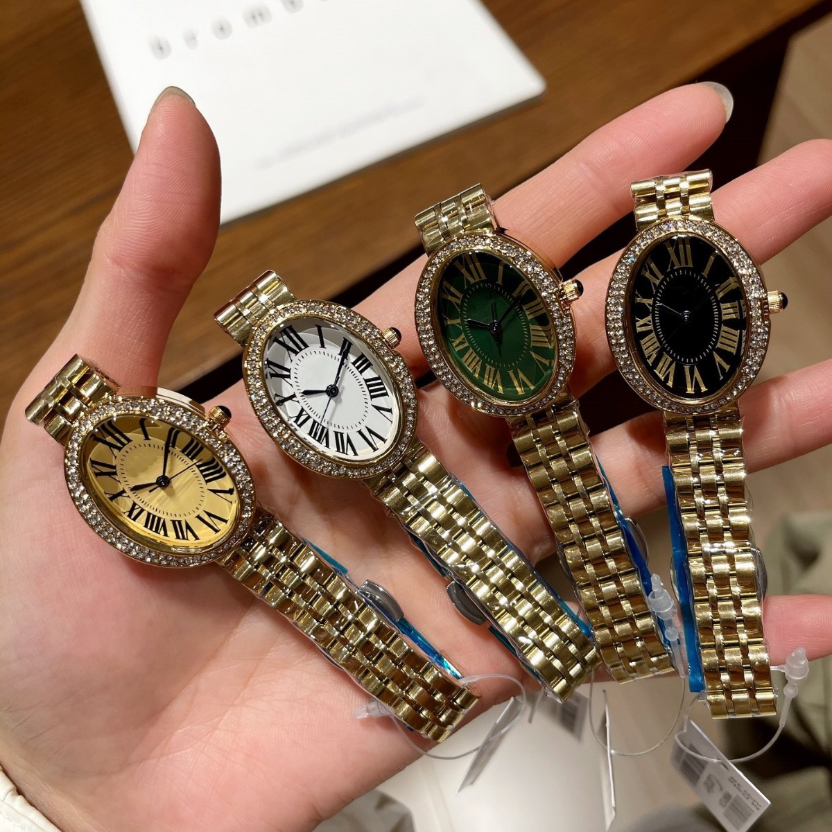 Cross-border explosions card home watch wholesale diamond ladies luxury atmosphere fashion alloy women's watch card home manufacturers supply