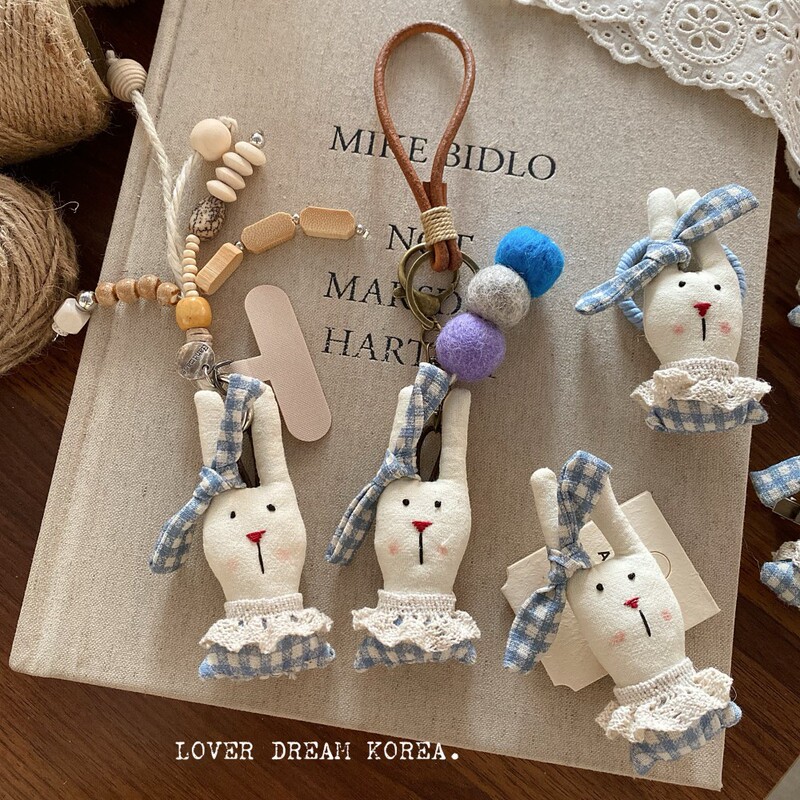 Forest-Style Cotton and Linen Fabric Pendant for Women, Versatile Japanese-Style Fresh Fabric Cute Rabbit Doll Bag Charm Keychain Forest-Style Cotton and Linen Fabric Pendant for Women, Versatile Japanese-Style Fresh Fabric Cute Rabbit Doll Bag Charm Keychain