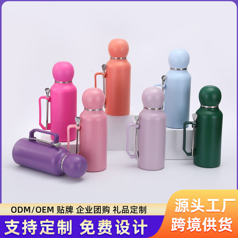 New design handle spoon football cup travel car 304 large capacity creative water cup custom made New design handle spoon football cup travel car 304 large capacity creative water cup custom made