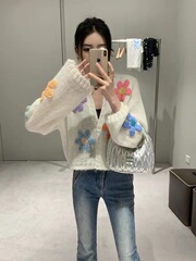 法式小众24年秋冬新款后花园彩色立体花朵V领针织开衫毛衣女32119