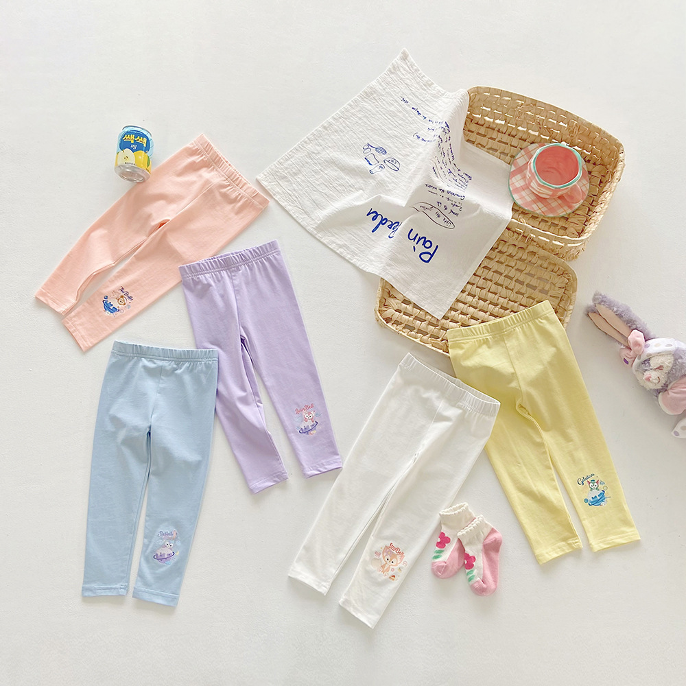 Las niñas impresas polainas ropa exterior delgada 2023 primavera y verano nuevos pantalones cortos de dibujos animados aodale algodón pantalones del todo-fósforo