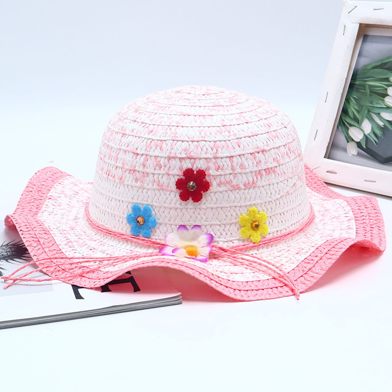 핑크색 짚 네 꽃