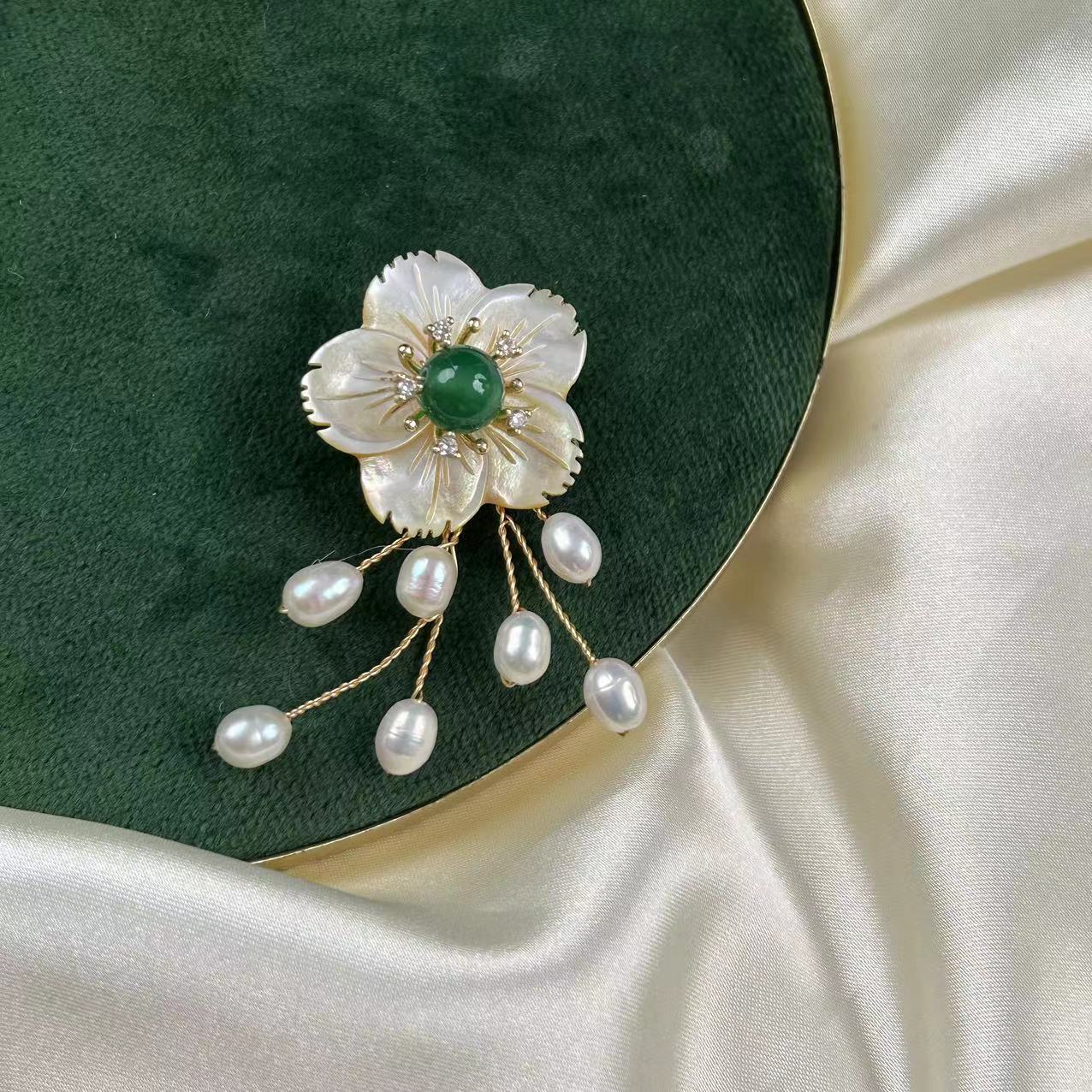 Vintage smaragd schelp bloem broche sieraden voor dames elegant_voghion.com