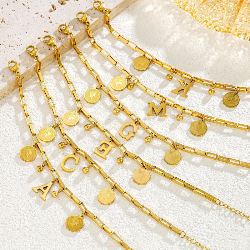 Tiktok Trending Queen Letter Titanium Steel Bracelet 18K Gold Plated Versatile Fashion High-End Feel Cross-Border Hot Item Factory Price