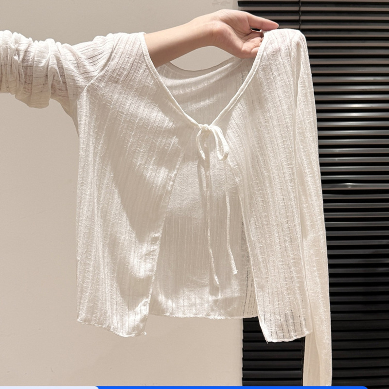 White Thin Hollow-Out Lace-Up Sun-Protective Knit Cardigan for Women, New Spring Style, Niche Loose Short Outerwear Top