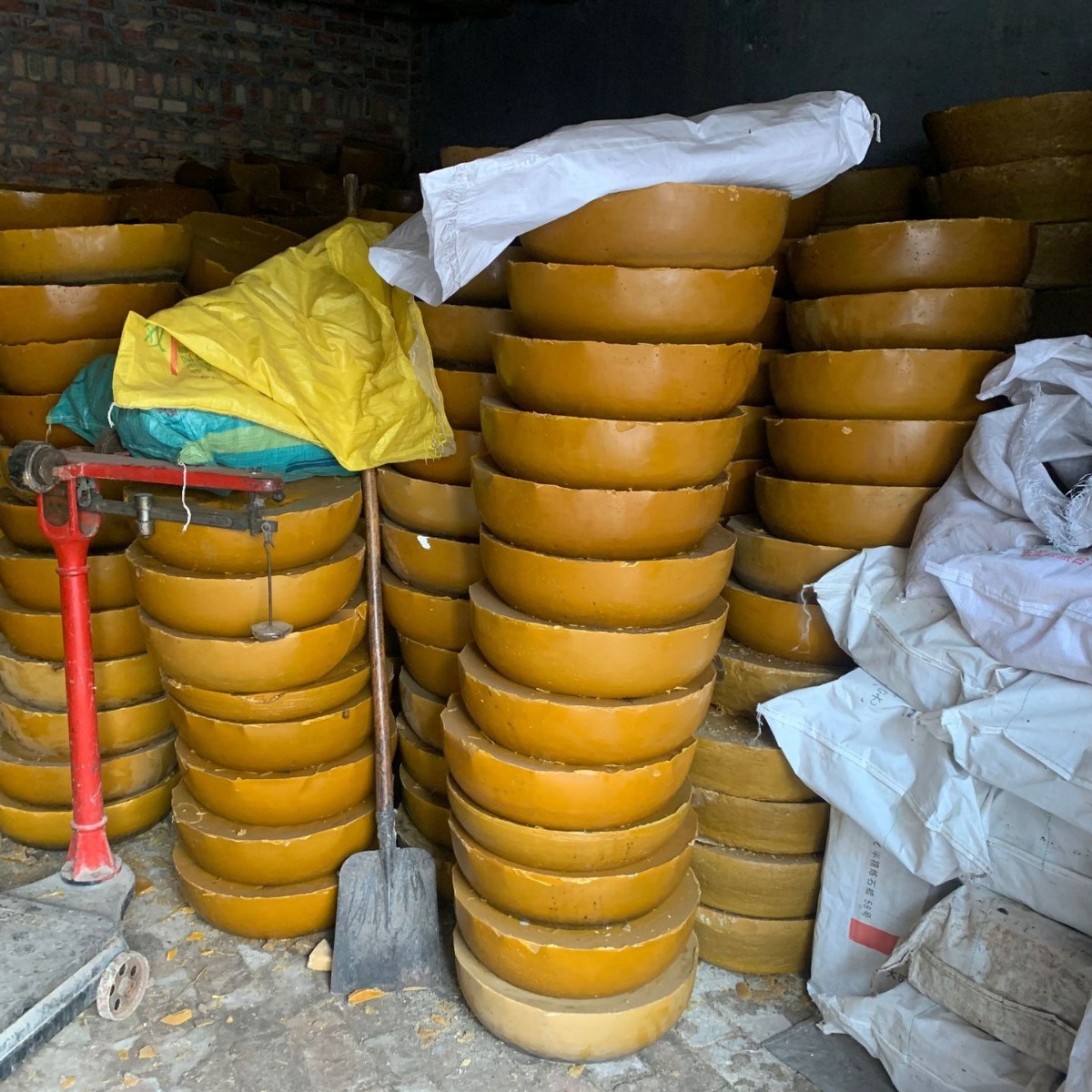 封口蜂蜡 化妆品白蜂蜡 黄蜂蜡 颗粒蜂蜡 蜂蜡