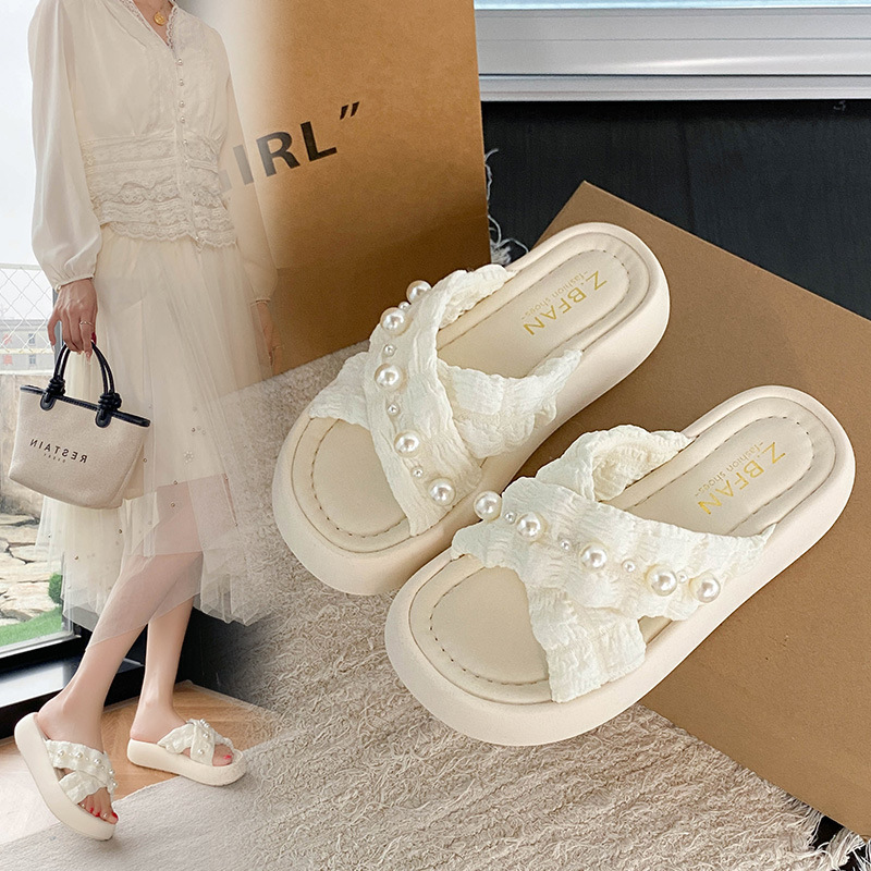 2026 New Summer Hot-Selling Versatile Pearl Beach Sandals and Slippers for Petite Women with Thick Soles and Height Increase 2026 New Summer Hot-Selling Versatile Pearl Beach Sandals and Slippers for Petite Women with Thick Soles and Height Increase