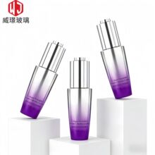�{��ͬ��30ml���D�αþ���ƿ��Һ���b����ƿ�o�wƷ�����aˮ���AҺ