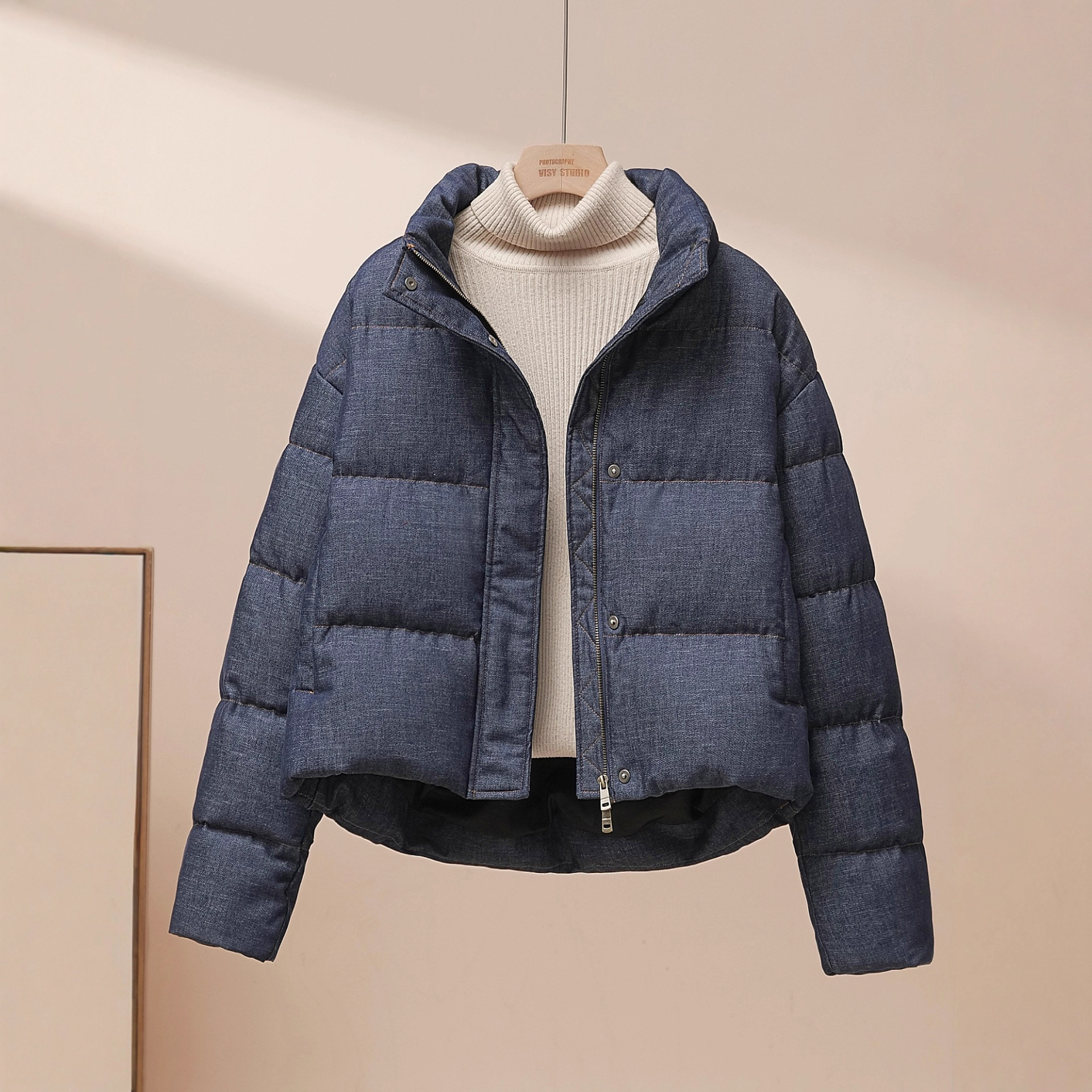 Trendy Women's down Vest with Denim Fabric, 2025 Winter New Stand Collar Thickened 90% White Duck down Jacket