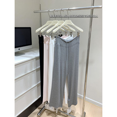 ストラップ垂れ下がりパンツ4.0ストレート狭いニットカジュアルパンツ女性シルク弛緩2025新型ズボン