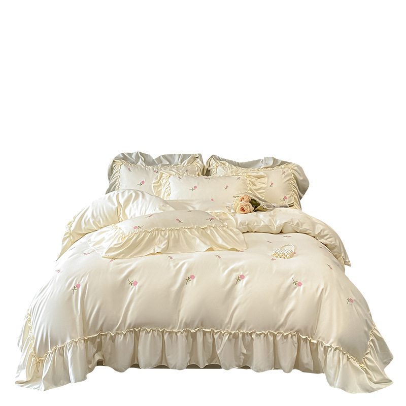 Parure de lit brodée en soie glacée style princesse_voghion.com