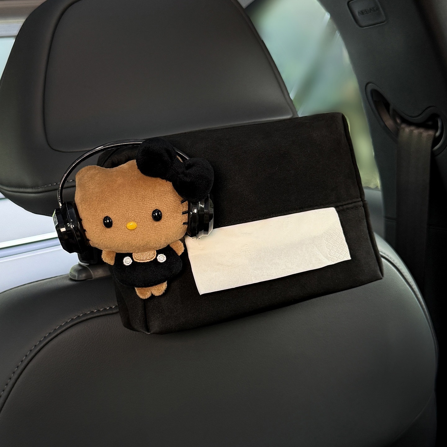 New Kitty car tissue box for the front and back seats, cute tissue hanging bag for the car interior for women