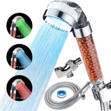 LED发光七彩变色花洒喷头负离子自发电淋浴头三色温控led手持花洒