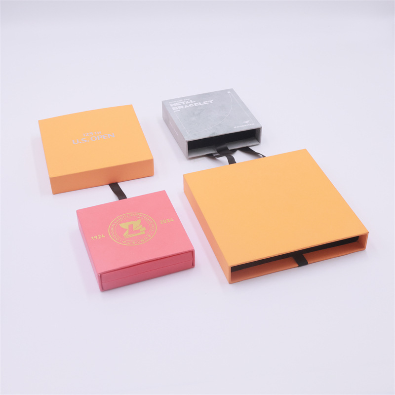 Caja de cajón de papel exterior multicolor extraída Caja de suspensión de almacenamiento Anillo de embalaje de red Caja de joyería de cristal antioxidante