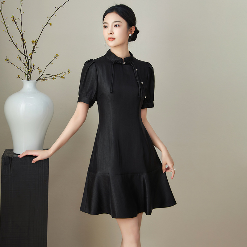Đầm suông nữ midi mùa hè tay ngắn — 2423305 - Màu mơ chi tiết 1