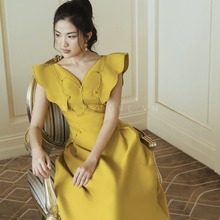 现货越南小众品牌2023夏季新款姜黄色蝴蝶飞袖V领连衣长裙