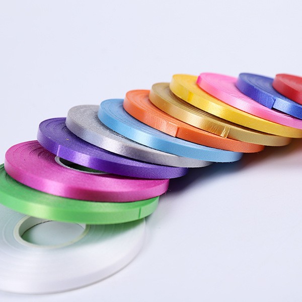Cinta de color directo de fábrica 5mm * 30 m cinta de color atmósfera decorativa globo cinta al por mayor