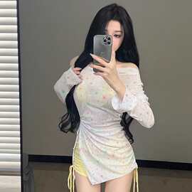 少女星星半透长袖罩衫三件套比基尼分体泳衣女平角裤纯欲运动款