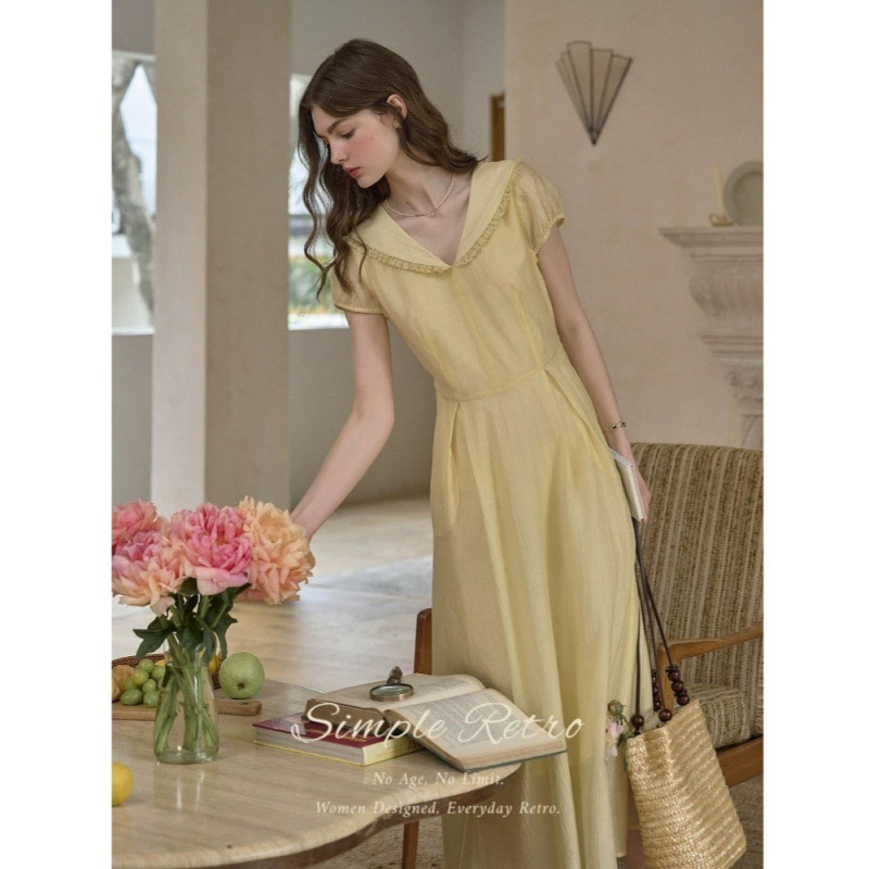 Simpleretro Yellow Dress with French-Style Beautiful Texture, Turn-Down Collar, Puff Sleeves, Simple and Elegant Dress for Women Simpleretro Yellow Dress with French-Style Beautiful Texture, Turn-Down Collar, Puff Sleeves, Simple and Elegant Dress for Women