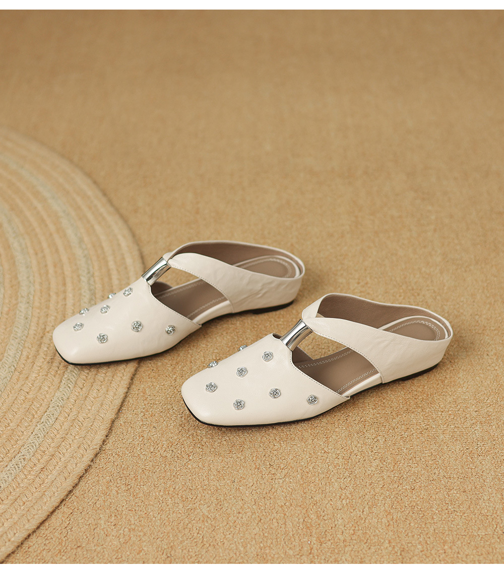 Dép sandal nữ quai chữ V đế bệt da cừu hoa nổi — đen chi tiết 19