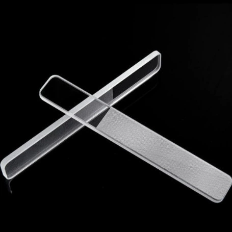 Пилка для ногтей из нано-стекла может быть вымыта водой