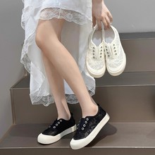 蕾丝平底休闲板鞋女2025夏季新款百搭网纱面透气平底一脚蹬渔夫鞋