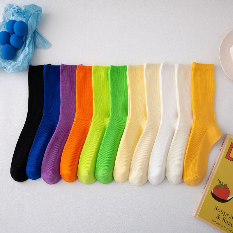 Spring and Summer Minimalist Mid-tube Socks New Women's Cotton Socks Slimming Vertical Strip Rainbow Solid Color Double Needle High Socks Women's Socks